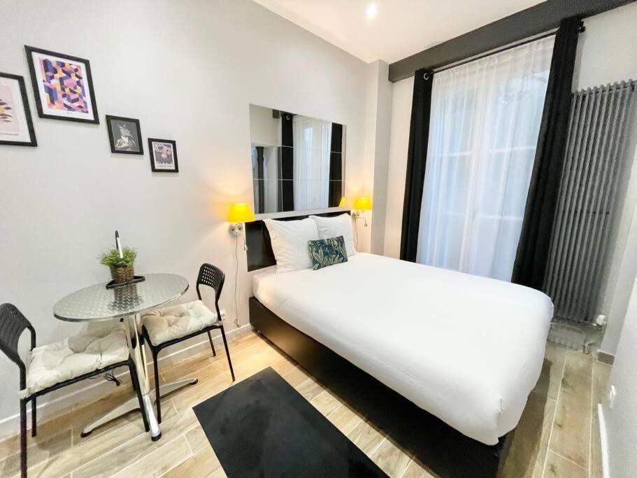 Charming Studette Paris La Defense *