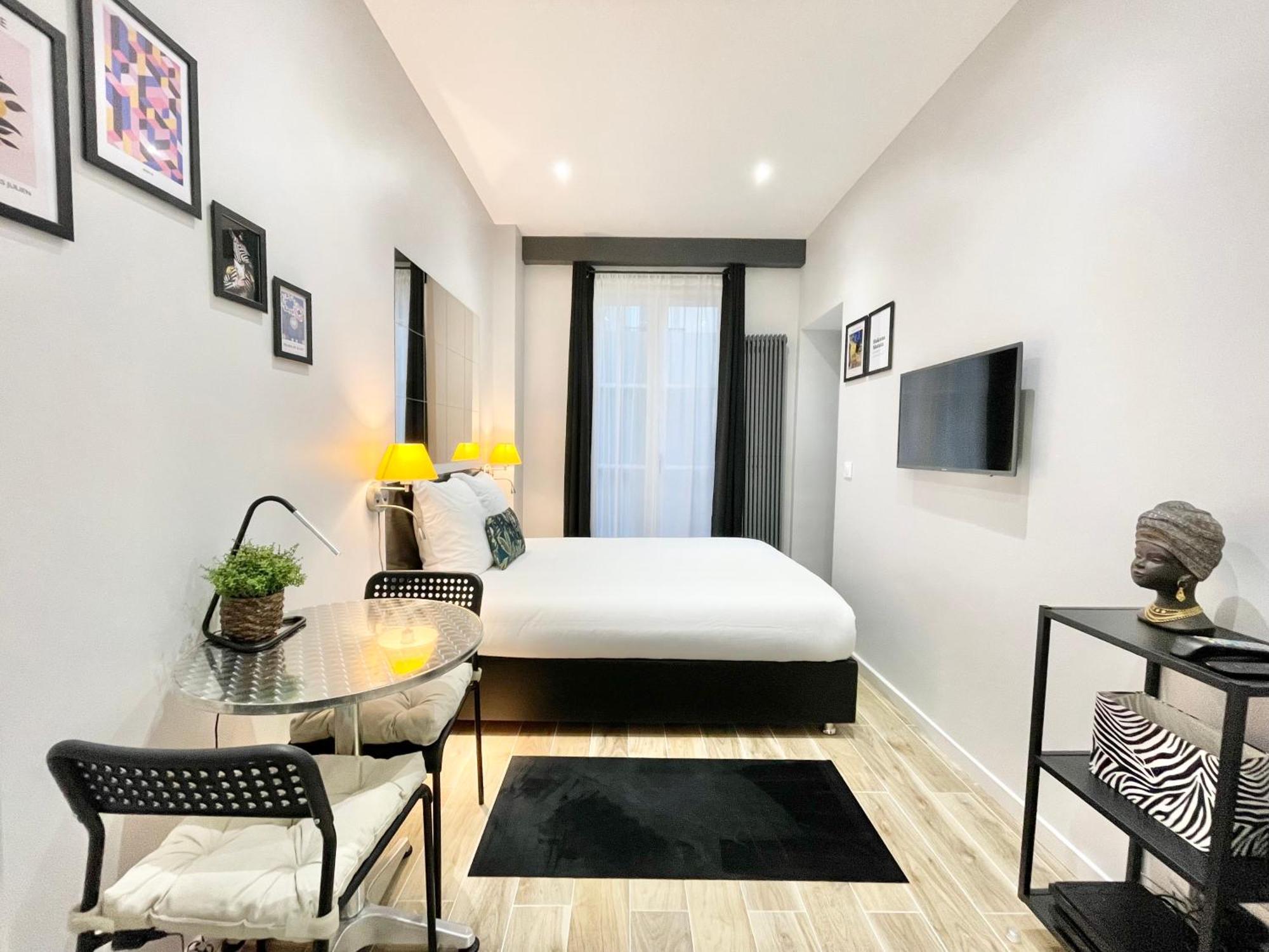Charming Studette Paris La Defense Appartement